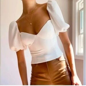 Wilfred Aritzia Novella Short Sleeve Blouse